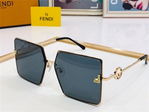Fendi sunglass-538